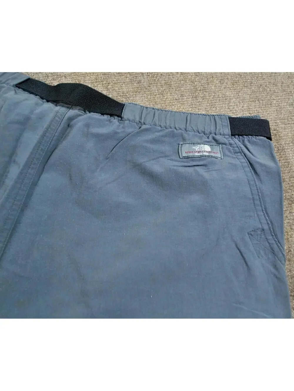 The North Face Mens Hiking Outdoors Athletic Beach Gray Belt Shorts Size Large